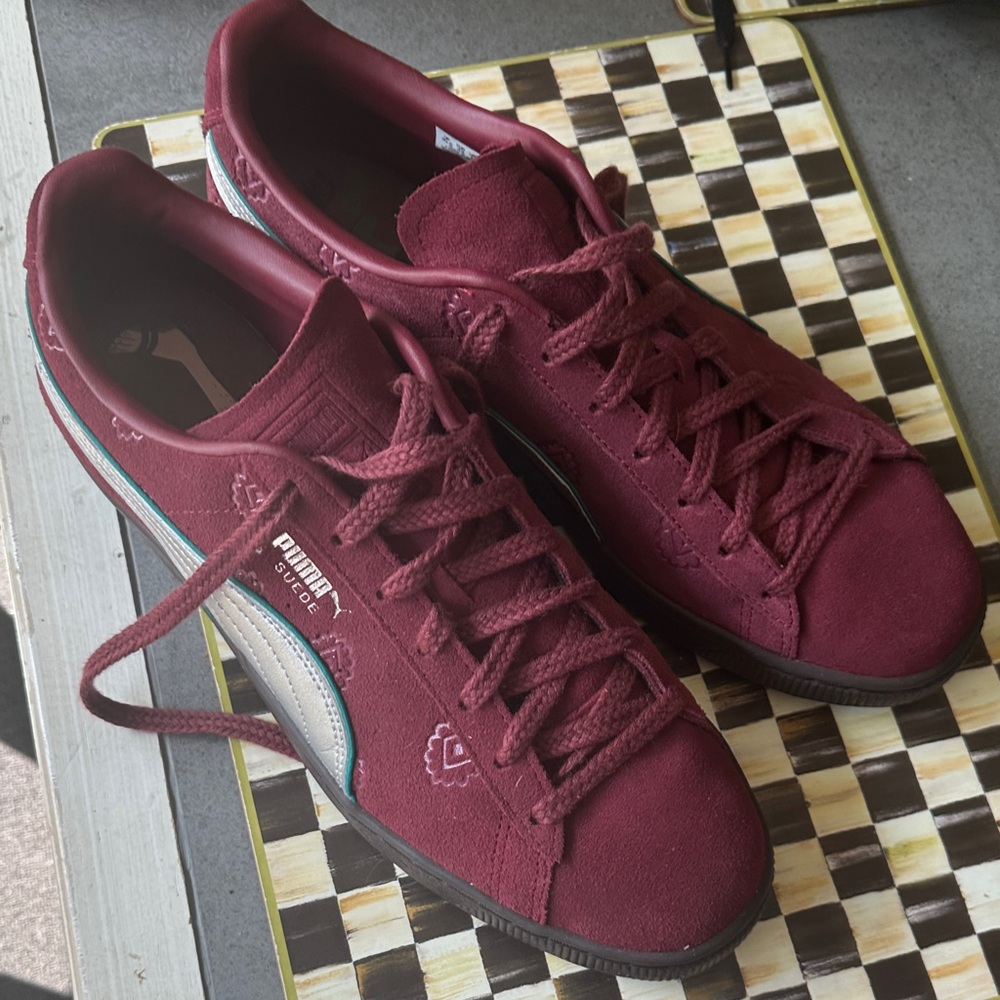 Mens PUMA x One Piece Suede Shanks Athletic Shoe - Regal Red / Future Pink